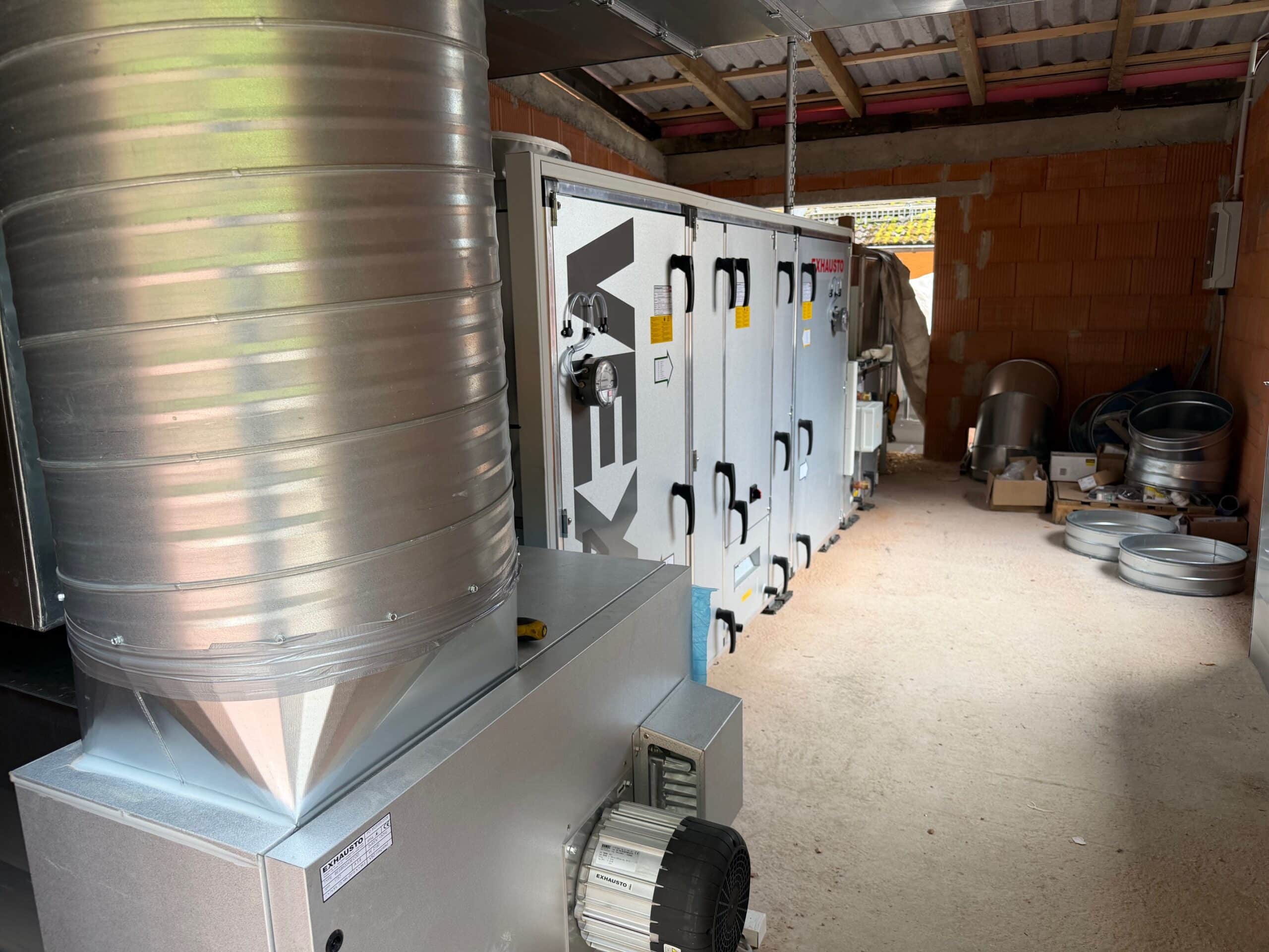 Foto der neuen Lüftungsanlage für die Küche des Wald Hotel Heppe